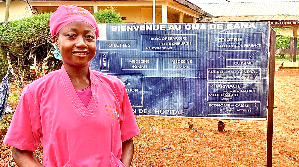  A Midwife Increasing Trust And Skilled Birth Attendance In Health Facilities In Bana, Cameroon.