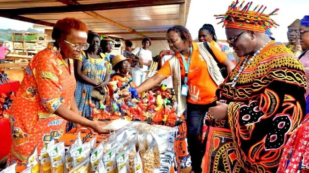 UNFPA & l’Association des Bayam-sellam (revendeuses) du Cameroun s’unissent pour sensibiliser contre les violences a l’égard des femmes